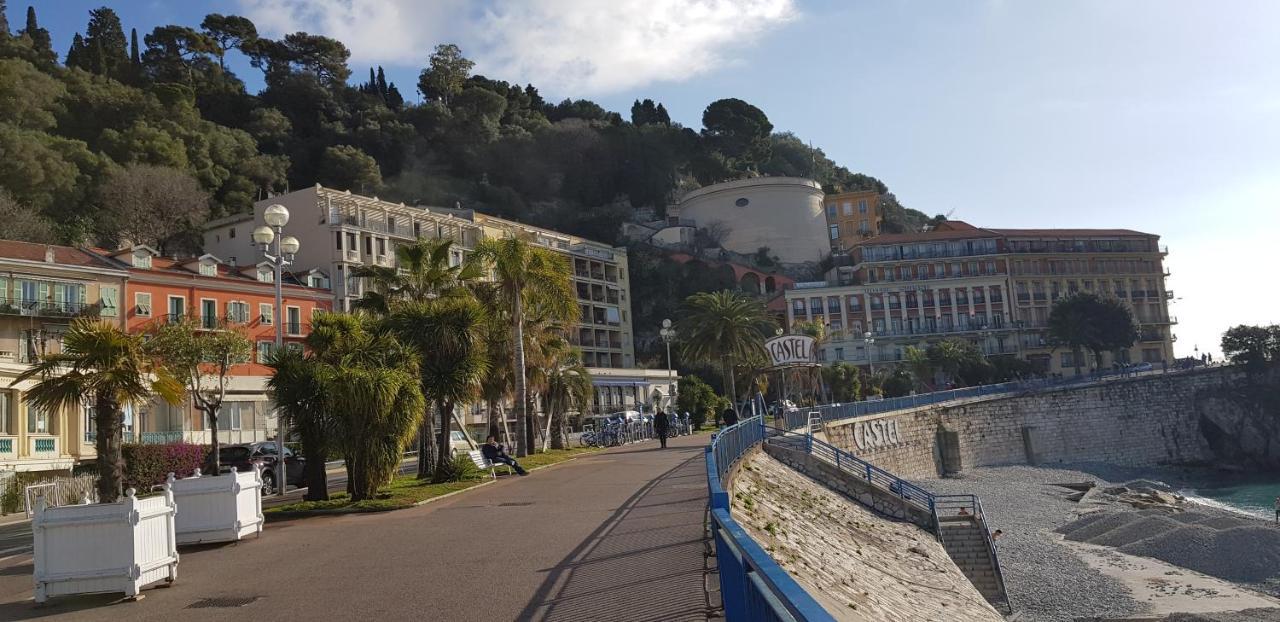 Studette En Plein Coeur Du Vieux Nice Buitenkant foto