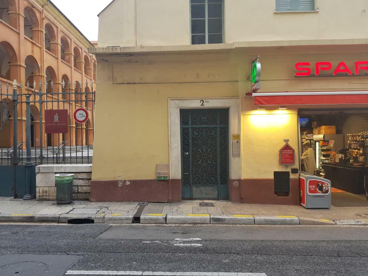 Studette En Plein Coeur Du Vieux Nice Buitenkant foto